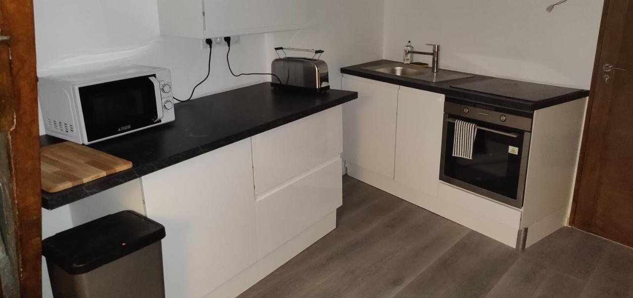 Detente - Appartement Et Poutres Apparentes เบซิเยร์ ภายนอก รูปภาพ