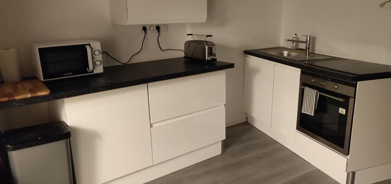 Detente - Appartement Et Poutres Apparentes เบซิเยร์ ภายนอก รูปภาพ
