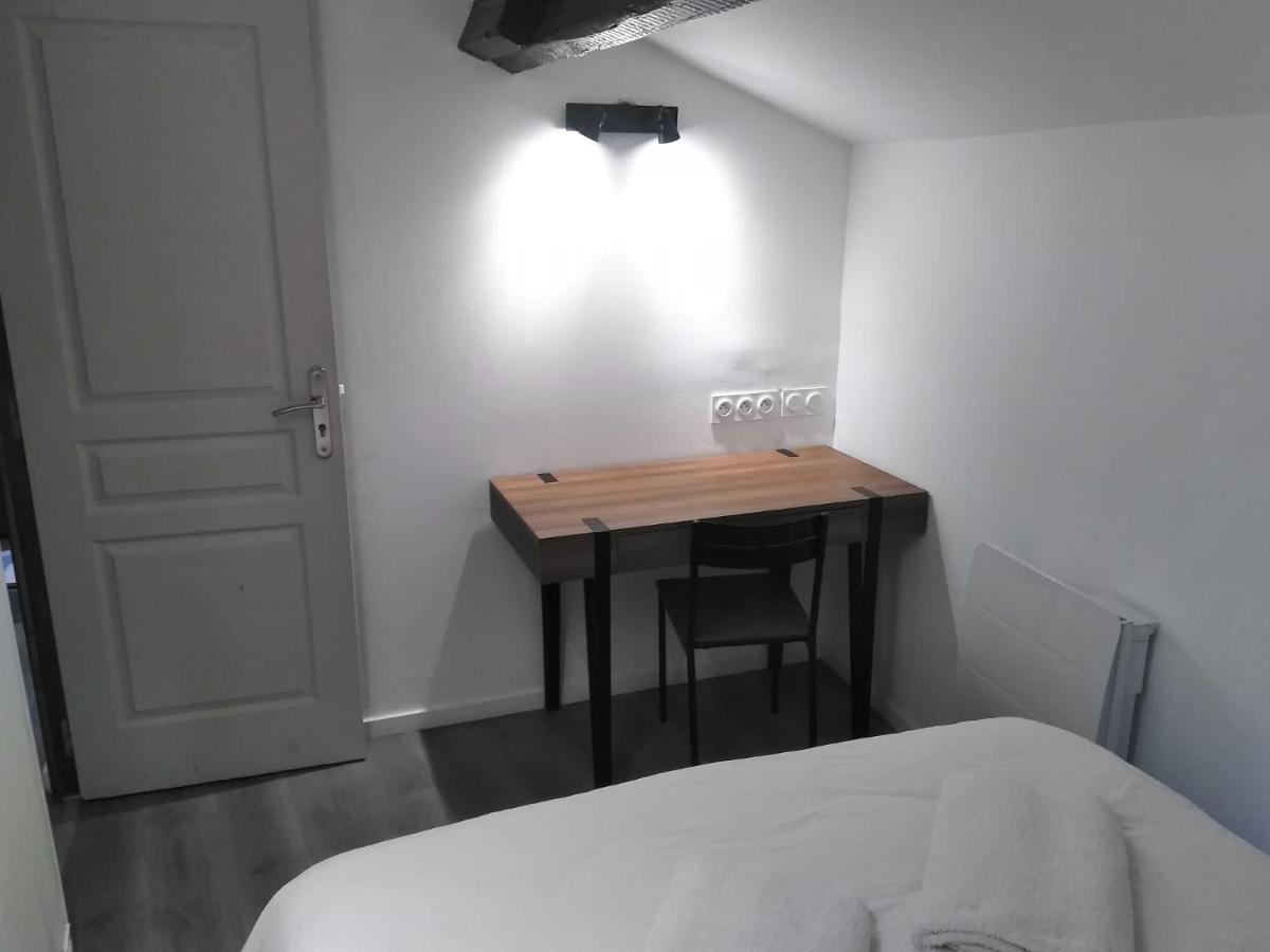 Detente - Appartement Et Poutres Apparentes เบซิเยร์ ภายนอก รูปภาพ