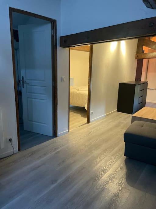Detente - Appartement Et Poutres Apparentes เบซิเยร์ ภายนอก รูปภาพ