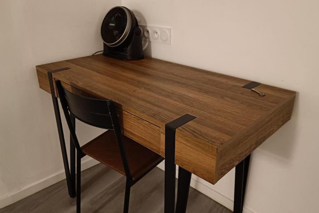 Detente - Appartement Et Poutres Apparentes เบซิเยร์ ภายนอก รูปภาพ