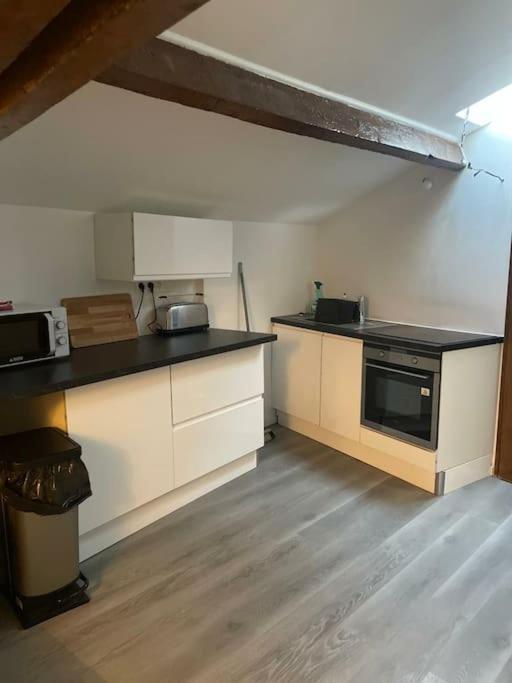 Detente - Appartement Et Poutres Apparentes เบซิเยร์ ภายนอก รูปภาพ